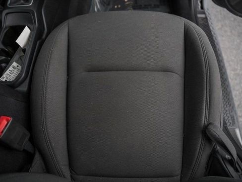 Used 2020 Jeep Wrangler Sport image 32