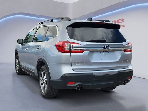 Used 2025 Subaru Ascent Premium AWD/4WD image 3
