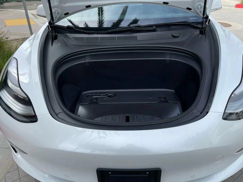 Used 2020 Tesla Model 3 Standard Range Plus RWD image 38