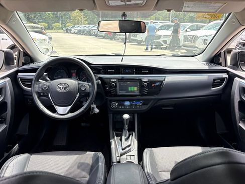 Used 2015 Toyota Corolla S FWD image 7