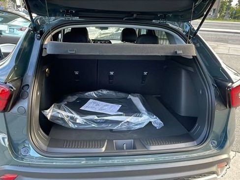 New 2026 Chevrolet Trax LT w/ LT Convenience Package image 30