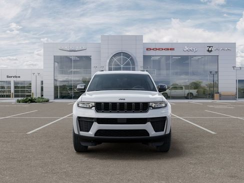 New 2026 Jeep Grand Cherokee L 4WD image 6