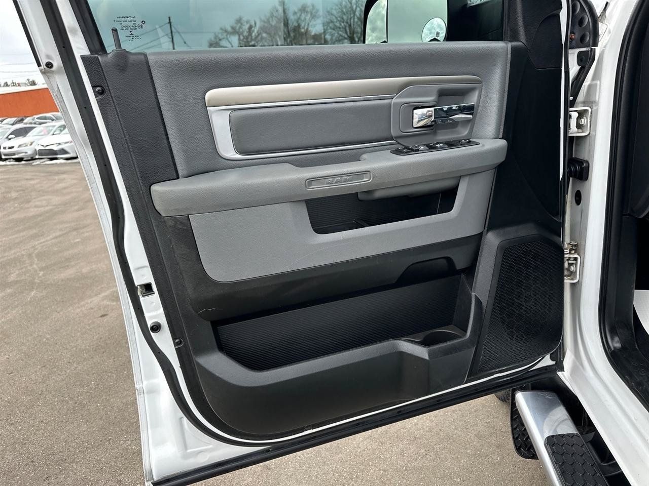 Used 2018 RAM 1500 Outdoorsman AWD/4WD image 20