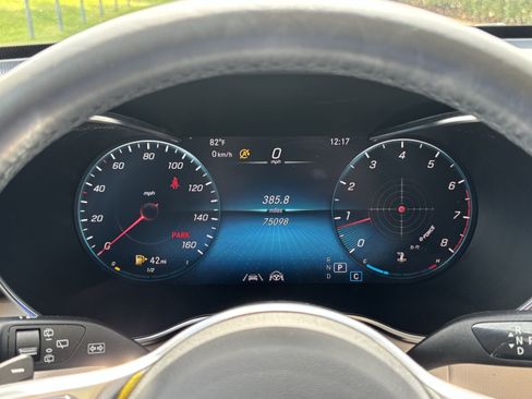 Used 2020 Mercedes-Benz GLC 300 4MATIC image 21