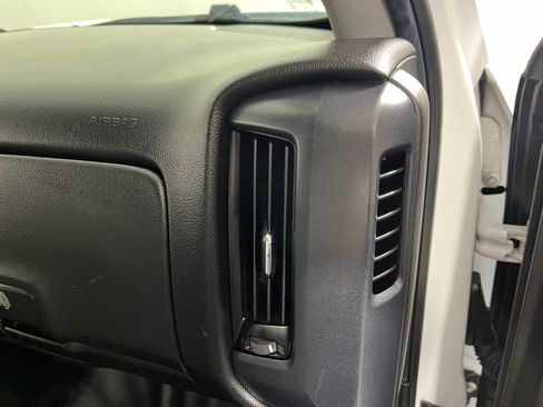 Used 2017 Chevrolet Silverado 2500 W/T w/ WT Convenience Package AWD/4WD image 16