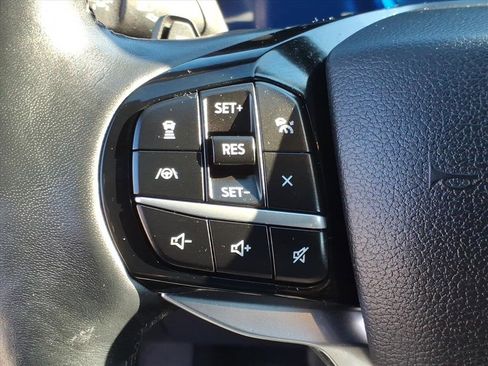 Used 2021 Ford Explorer Platinum w/ Equipment Group 601A image 26