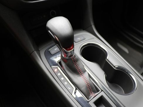 Used 2022 Chevrolet Equinox RS w/ LPO, Floor Liner Package image 28