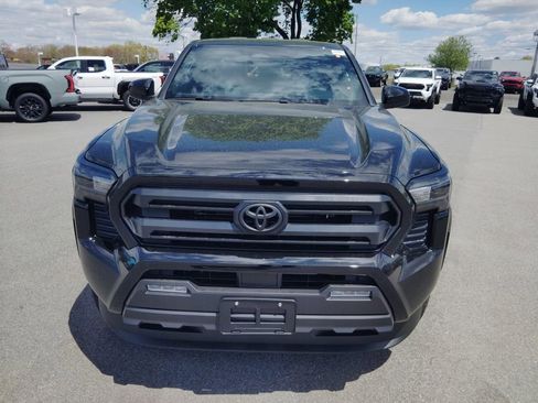 New 2026 Toyota Tacoma SR5 AWD/4WD image 10
