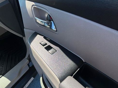 Used 2016 Honda Odyssey EX-L image 30