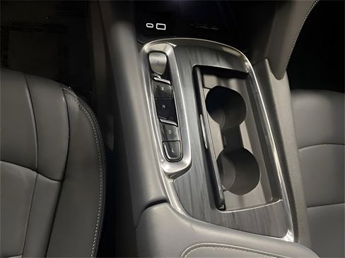 Used 2023 Buick Enclave Premium w/ Experience Buick Package image 12