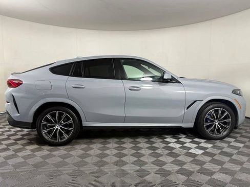 Used 2026 BMW X6 xDrive40i AWD/4WD image 9