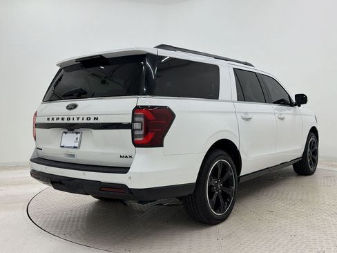 Used 2023 Ford Expedition Max Limited AWD/4WD image 9
