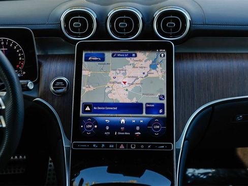 Certified 2025 Mercedes-Benz GLC 350e 4MATIC image 11