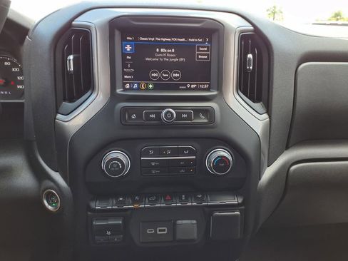 Used 2024 Chevrolet Silverado 1500 Custom RWD image 29