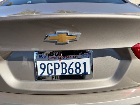 Used 2023 Chevrolet Malibu LT FWD image 37