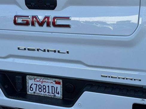 Used 2021 GMC Sierra 3500 Denali w/ Denali Ultimate Package AWD/4WD image 7