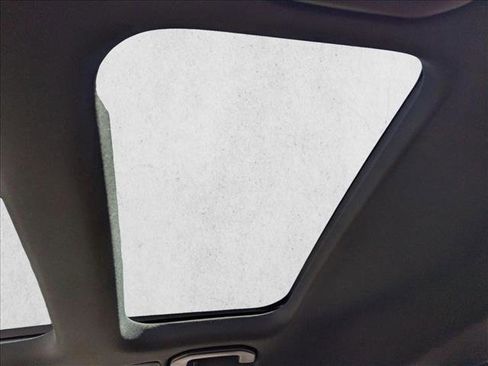 Used 2022 Mercedes-Benz GLC 300 4MATIC image 19