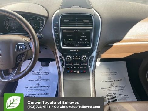 Used 2016 Lincoln MKX Reserve w/ Climate Package image 20