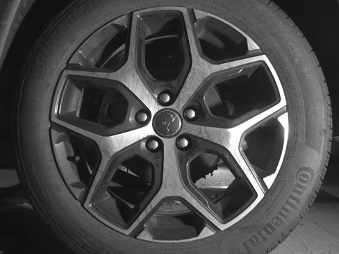 Used 2025 Jeep Compass Limited image 14