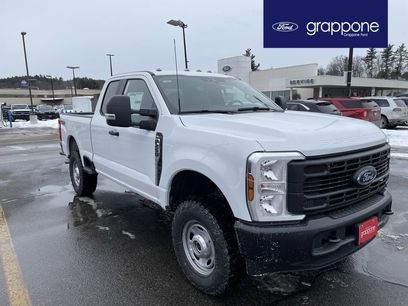 New 2026 Ford F250 XL w/ XL Off-Road Package