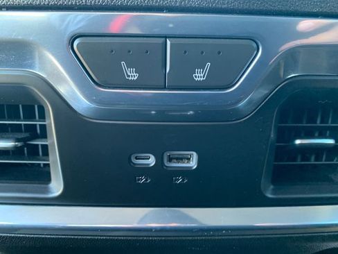 Used 2024 GMC Sierra 2500 Denali w/ LPO, GMC Protection Package image 15