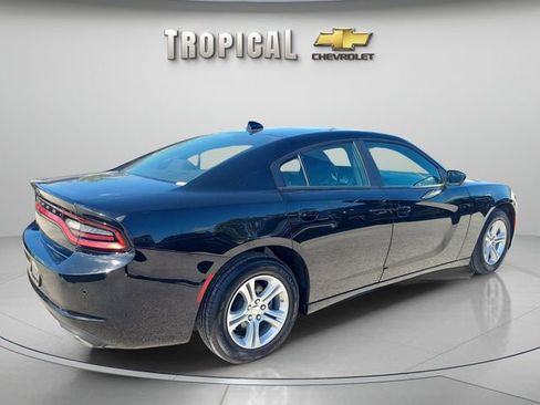 Used 2023 Dodge Charger SXT RWD image 5