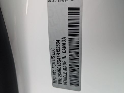 New 2026 Chrysler Pacifica Select FWD image 35
