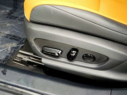 Used 2022 Lexus ES 300h w/ Premium Package image 12