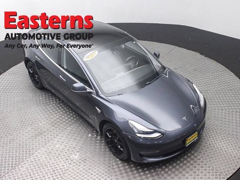 Used 2019 Tesla Model 3 Performance AWD/4WD image 3