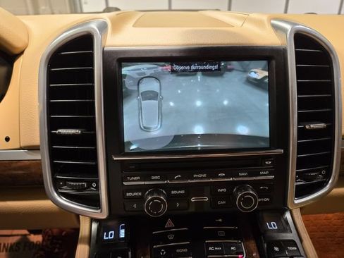 Used 2012 Porsche Cayenne AWD/4WD image 27