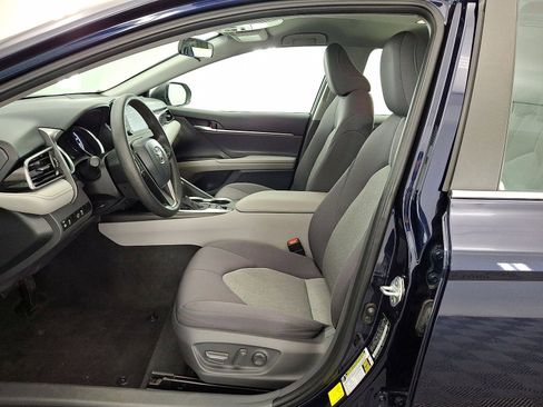 Used 2021 Toyota Camry LE FWD image 3