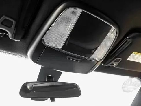 Used 2022 Dodge Charger SXT RWD image 42