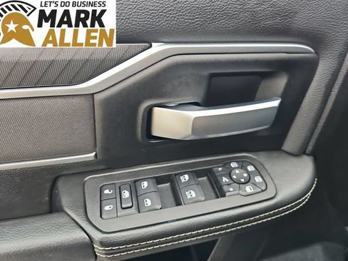 Used 2025 RAM 2500 Big Horn AWD/4WD image 22