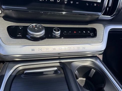 Certified 2025 Ford Expedition Max Platinum AWD/4WD image 29