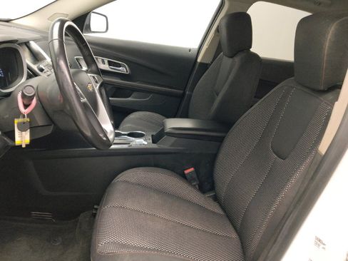 Used 2015 Chevrolet Equinox LT image 17
