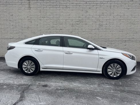 Used 2017 Hyundai Sonata SE image 7