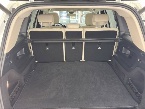 Used 2023 Mercedes-Benz GLB 250 image 30