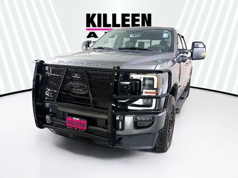 Used 2021 Ford F250 Lariat image 3