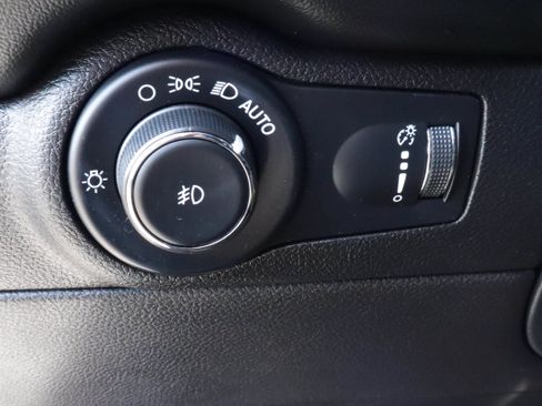 Used 2021 Dodge Durango GT AWD/4WD image 17