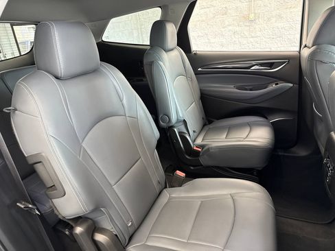 Used 2020 Buick Enclave Essence AWD/4WD image 45