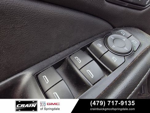 Used 2023 Buick Enclave Avenir w/ Avenir Technology Package AWD/4WD image 11