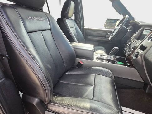 Used 2016 Ford Expedition EL Platinum RWD image 12