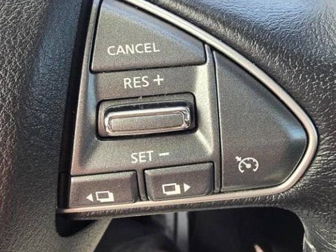 Used 2016 INFINITI Q50 3.0t Premium w/ Driver Assistance Package image 23