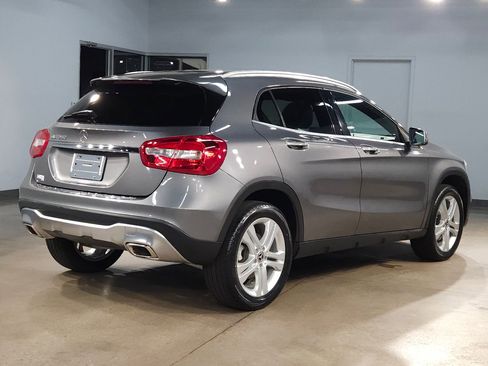 Used 2018 Mercedes-Benz GLA 250 image 7
