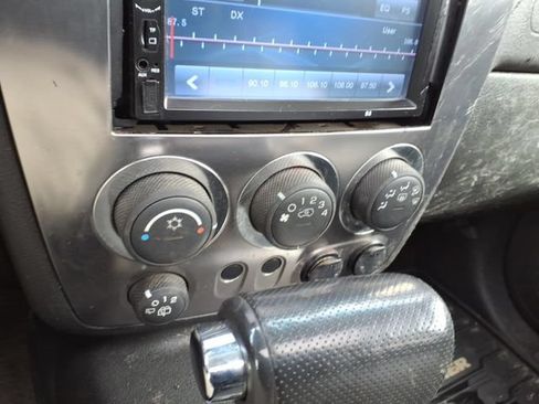 Used 2006 HUMMER H3 AWD/4WD image 19