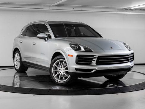 Certified 2020 Porsche Cayenne AWD/4WD image 9
