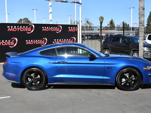 Used 2022 Ford Mustang GT w/ Equipment Group 301A image 9