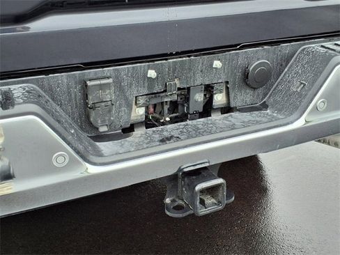 New 2025 GMC Sierra 2500 SLT w/ SLT Convenience Package image 4