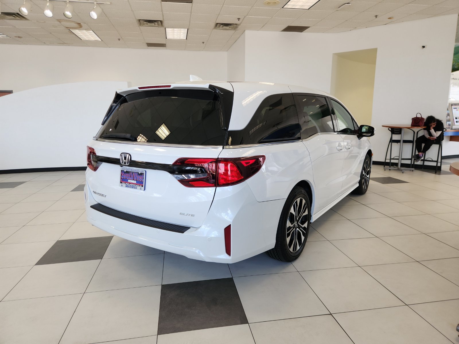 New 2026 Honda Odyssey Elite image 5