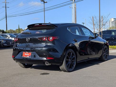 New 2026 MAZDA MAZDA3 Hatchback w/Premium Plus Pkg AWD/4WD image 9